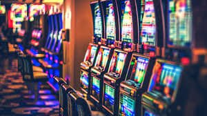 neo4d app menu showing sports betting and slot game options